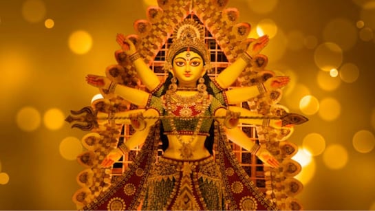 Chaitra Navratri 2025: चैत्र नवरात्रि से इन 4 राशियों के शुरू होंगे अच्छे दिन, मां दुर्गा की बरसेगी कृपा | Chaitra Navratri 2025 Rashifal these 4 zodiac signs luck will shine Maa Durga ...