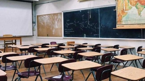 School Assembly News Headlines (December 9): Top National, World, Business, Sports News