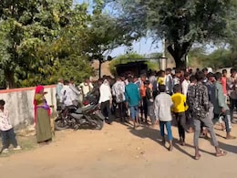 सिरोही: गांव की गुंडागर्दी बनाने के लिए युवकों किया दो बाइक सवार लोगों पर हमला, एक की मौत; दूसरा गंभीर घायल  सिरोही: गांव की गुंडागर्दी बनाने के लिए युवकों किया दो बाइक सवार लोगों पर हमला, एक की मौत; दूसरा गंभीर घायल