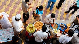 Street Food Hotspots: Top Mumbai Spots For Local Eats