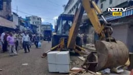 Mumbai News: महापालिकेची मोठी कारवाई! माटुंगा रेल्वे स्थानक परिसरातील 52 दुकाने हटवली