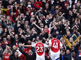 Arsenal Edge Out Chelsea, Manchester United Beat Leicester