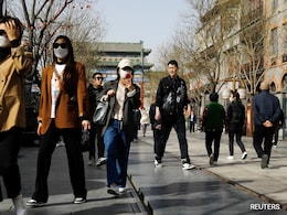 Covid Cases Spike In Hong Kong, Singapore As New Wave Spreads Covid Cases Spike In Hong Kong, Singapore As New Wave Spreads