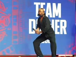 "Mate, Any Guesses?" Ex-RCB Star In Splits As KL Rahul Nails His Stance, Accent. Video Viral "Mate, Any Guesses?" Ex-RCB Star In Splits As KL Rahul Nails His Stance, Accent. Video Viral