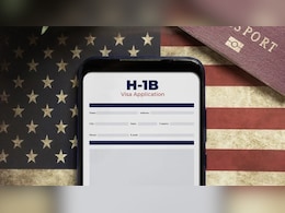 अमेरिका में ग्रीन कार्ड, H-1B वीजा या F-1 वीजा पर रहते हैं? कागज पूरे हों फिर भी भारत आने के पहले ये रखे ख्याल अमेरिका में ग्रीन कार्ड, H-1B वीजा या F-1 वीजा पर रहते हैं? कागज पूरे हों फिर भी भारत आने के पहले ये रखे ख्याल