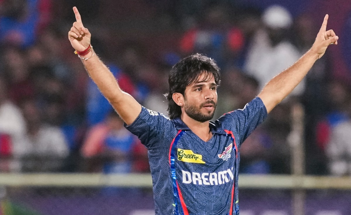 Indian Spinner Ravi Bishnoi Expresses Admiration For Virat Kohli's Fitness