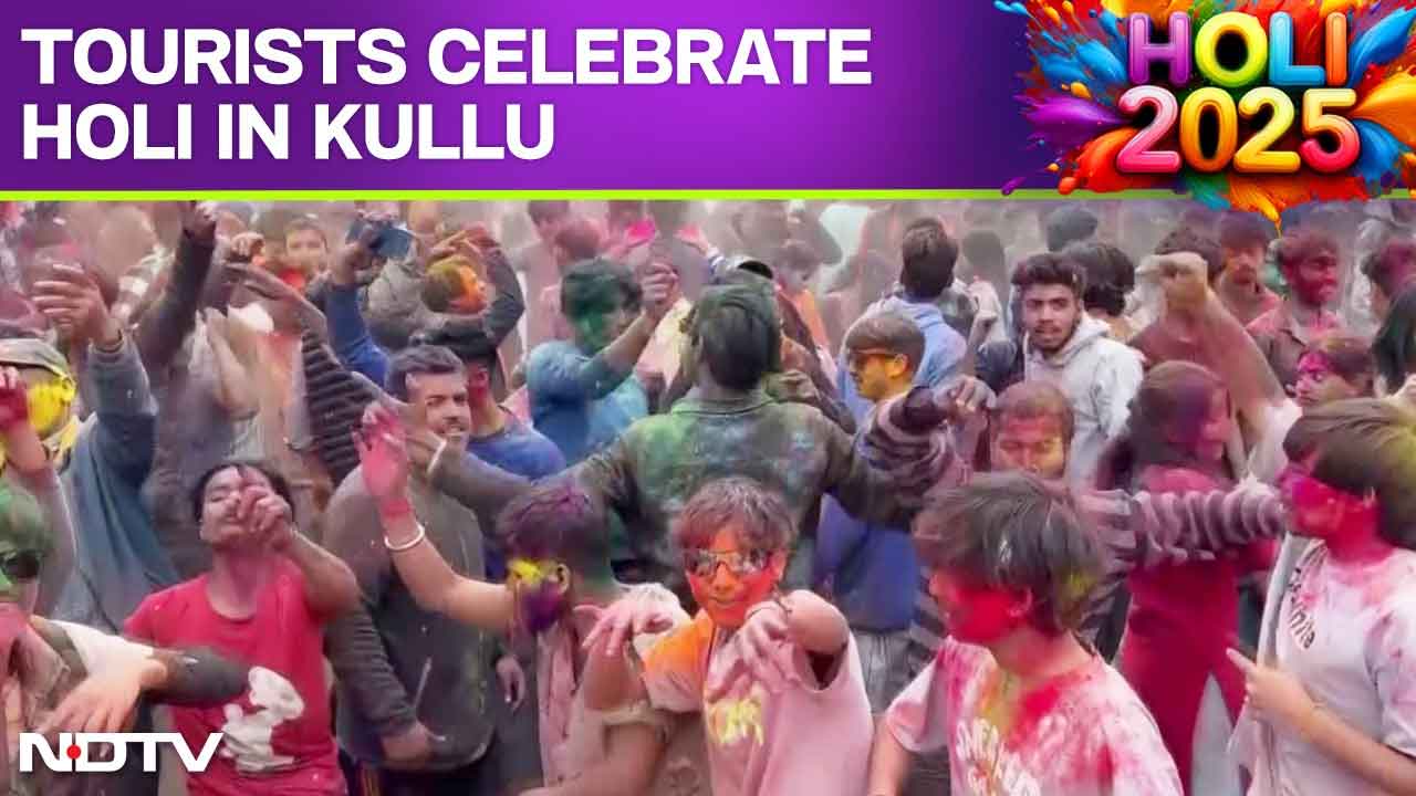 Tourists, Locals Celebrate Holi With Enthusiasm In Himachal's Kullu