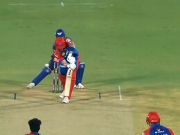 IPL's 2nd New Ball Rule Gets Implemented For The First Time, What Happens Next Stuns All