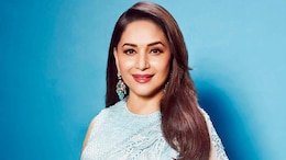 Madhuri Dixit : 'पाकिस्ताननं युद्ध जिंकलं तर माधुरी दीक्षितला घेऊन जाईन', मौलानाचं संतापजनक वक्तव्य, Video