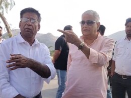 किरोड़ी लाल मीणा ने अधिकारियों को लगाई फटकार, अवैध प्लॉटिंग और भू-माफिया को लेकर भड़के किरोड़ी लाल मीणा ने अधिकारियों को लगाई फटकार, अवैध प्लॉटिंग और भू-माफिया को लेकर भड़के