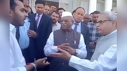 Rajasthan: राज्&zwj;यपाल के सामने ABVP प्रांत सहमंत्री और सूरजमल बृज यून&zwj;िवर्स&zwj;िटी के कुलपत&zwj;ि में तनातनी, गवर्नर हरिभाऊ बागडे ने शांत कराया&nbsp;