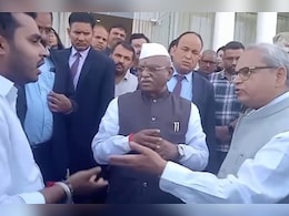 Rajasthan: राज्यपाल के सामने ABVP प्रांत सहमंत्री और सूरजमल बृज यूनिवर्सिटी के कुलपति में तनातनी, गवर्नर हरिभाऊ बागडे ने शांत कराया  Rajasthan: राज्यपाल के सामने ABVP प्रांत सहमंत्री और सूरजमल बृज यूनिवर्सिटी के कुलपति में तनातनी, गवर्नर हरिभाऊ बागडे ने शांत कराया