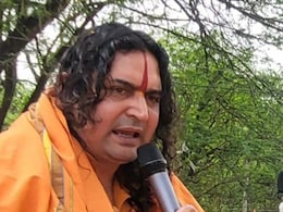 Rajasthan: लाउडस्पीकर पर 5 बार अजान रुकवाने के लिए बालमुकुंद आचार्य पहुंचे पुलिस के पास, कमिश्नर को दी चिट्ठी