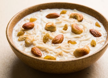 5 Food Traditions And Customs That Make Karwa Chauth Special