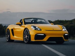 Porsche Owner In China Speeds Away Without Paying Rs 6,000 Petrol Bill, Internet Slams Him Porsche Owner In China Speeds Away Without Paying Rs 6,000 Petrol Bill, Internet Slams Him