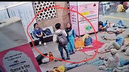 जयपुर रेलवे स्टेशन से बच्चा चोरी करने वाले प्रेमी-प्रेमिका गिरफ्तार, पकड़े जाने पर बताई वजह