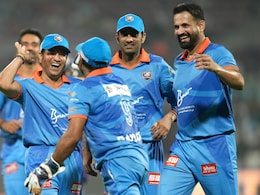 IND-M vs WI-M: बिन्नी ने बरपाया कहर, इंडिया मास्टर्स को मिली रोमांचक जीत, वेस्टइंडीज को 7 विकेट से हराया IND-M vs WI-M: बिन्नी ने बरपाया कहर, इंडिया मास्टर्स को मिली रोमांचक जीत, वेस्टइंडीज को 7 विकेट से हराया