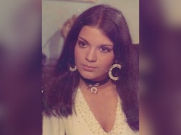 Zeenat Aman On Wearing The "White Number" In <i>Chura Liya Hai Tumne</i>: "Director Wanted To Present Me In Churidar-Kurta" Zeenat Aman On Wearing The "White Number" In <i>Chura Liya Hai Tumne</i>: "Director Wanted To Present Me In Churidar-Kurta"