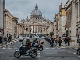 Travel Vlogger Shares Top 5 Mistakes Tourists Make In Rome And How To Avoid Them