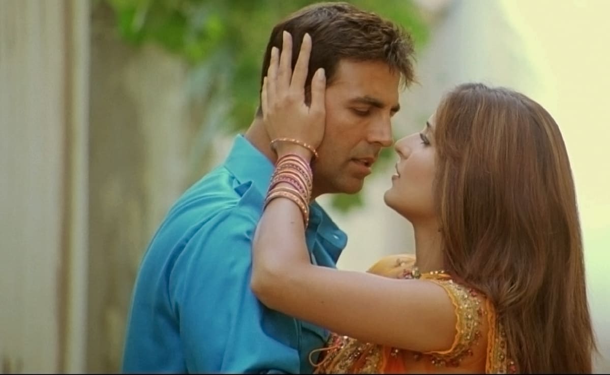 19 साल पुरानी वो फिल्म जिसे प्रियंका चोपड़ा और विवेक ओबेरॉय ने ठुकराया, अक्षय-कैटरीना के लक को चमकाया, 21 करोड़ में कमाए 71 करोड़