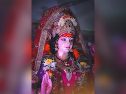 ज्योतिषाचार्य ने बताया नवरात्रि पूजा में किन 12 बातों का ध्यान रखने से मिलता है माता का आशीर्वाद और व्रत का पूर्ण फल ज्योतिषाचार्य ने बताया नवरात्रि पूजा में किन 12 बातों का ध्यान रखने से मिलता है माता का आशीर्वाद और व्रत का पूर्ण फल