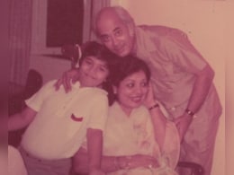 पिता ने 1976 में रखी नींव फिर पैसों की हुई तंगी, बेटे ने एक फिल्म से किया ऐसा धमाकेदार कमबैक, खड़ा कर दिया 1040 करोड़ का साम्राज्य पिता ने 1976 में रखी नींव फिर पैसों की हुई तंगी, बेटे ने एक फिल्म से किया ऐसा धमाकेदार कमबैक, खड़ा कर दिया 1040 करोड़ का साम्राज्य
