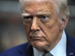 French Scientist Denied Entry To US After Officials Find Texts Critical Of Trump On His Phone French Scientist Denied Entry To US After Officials Find Texts Critical Of Trump On His Phone