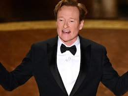 Oscars 2025: ऑस्कर के मंच पर हिंदी बोलते दिखे होस्ट कॉनन ओ ब्रायन, ऐसा क्या था जो इंग्लिश छोड़ दूसरी भाषा में करनी पड़ी बात Oscars 2025: ऑस्कर के मंच पर हिंदी बोलते दिखे होस्ट कॉनन ओ ब्रायन, ऐसा क्या था जो इंग्लिश छोड़ दूसरी भाषा में करनी पड़ी बात
