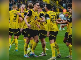 Borussia Dortmund Beat Mainz To Keep Champions League Hopes Alive
