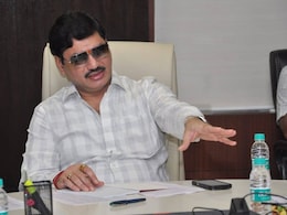 Dhananjay Munde Resign : धनंजय मुंडेंनी राजीनाम्याची 2 कारणे दिली, एक कारण ऐकून दमानियांचा संताप Dhananjay Munde Resign : धनंजय मुंडेंनी राजीनाम्याची 2 कारणे दिली, एक कारण ऐकून दमानियांचा संताप