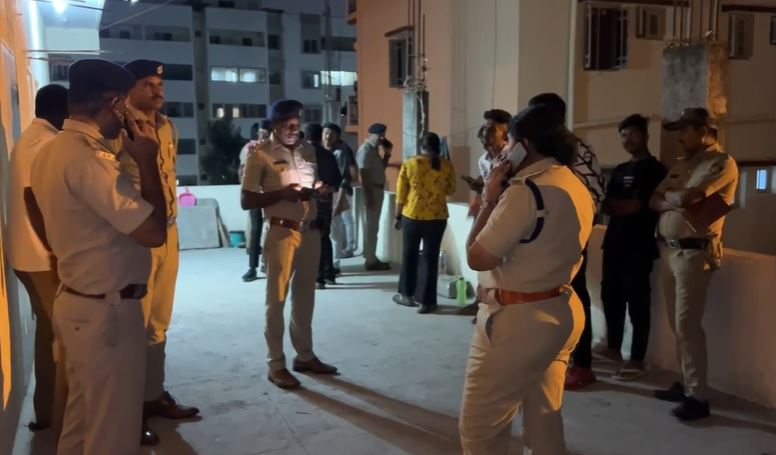 Woman's Body Found Stuffed In Suitcase In Bengaluru Flat, Husband ...