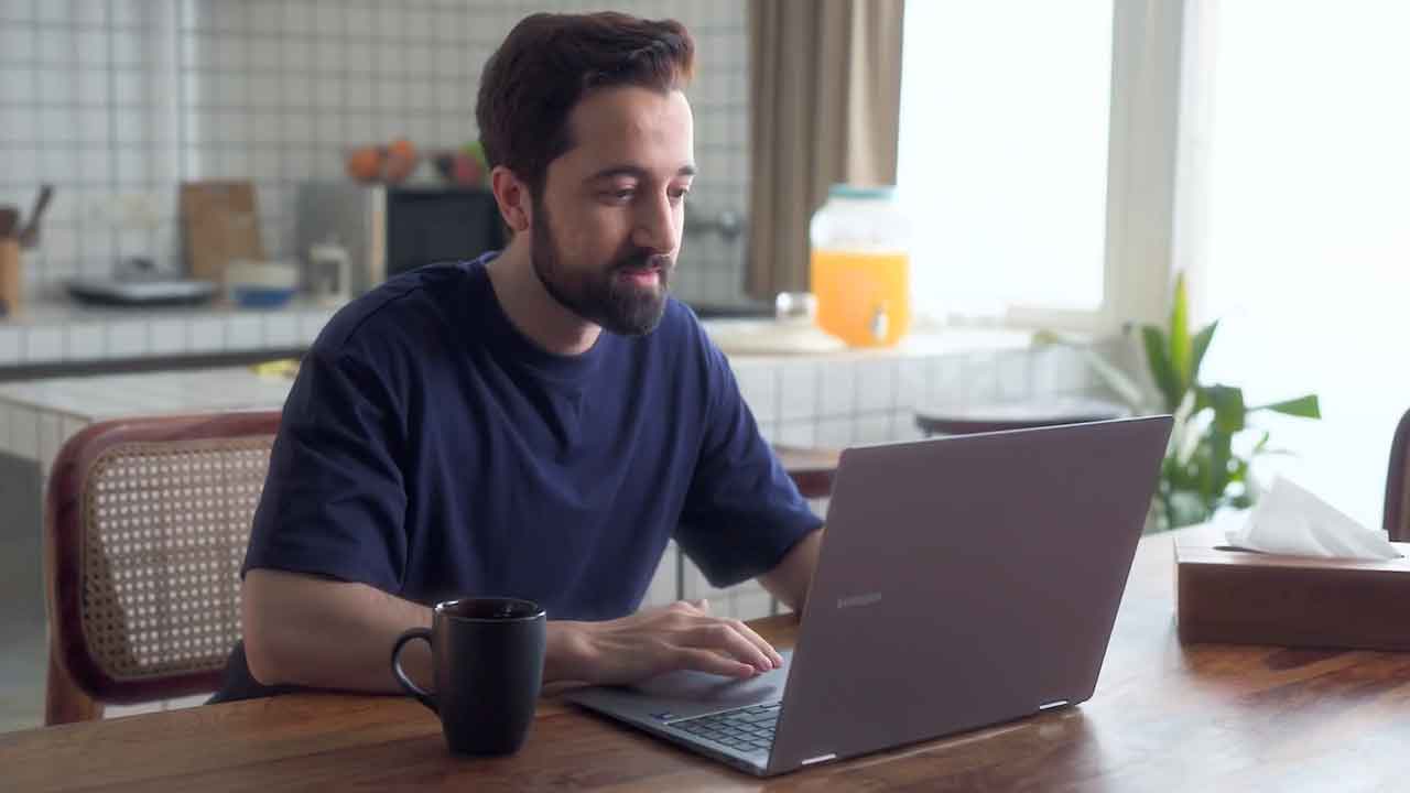 [Sponsored] A Day in the Life of a Galaxy AI-Powered Professional