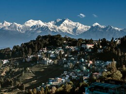 Darjeeling Travel Guide: Where To Eat, Stay, Shop, And Roam In The 'Queen Of The Hills'