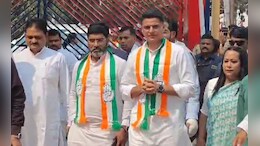 आबकारी घोटाला मामले में जेल में बंद कवासी लखमा से मिलने पहुंचे सचिन पायलट, बीजेपी पर भड़के