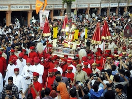 Gangaur 2025: जयपुर में भव्य रूप में दिखेगा गणगौर महोत्सव, ड्रोन से होगी पुष्प वर्षा, 200 एलईडी स्क्रीन पर होगा लाइव प्रसारण Gangaur 2025: जयपुर में भव्य रूप में दिखेगा गणगौर महोत्सव, ड्रोन से होगी पुष्प वर्षा, 200 एलईडी स्क्रीन पर होगा लाइव प्रसारण