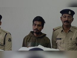 वीडियो कॉल का गंदा खेल! फर्जी पुलिसवालों ने लूट लिए लाखों, अब हुआ पर्दाफाश वीडियो कॉल का गंदा खेल! फर्जी पुलिसवालों ने लूट लिए लाखों, अब हुआ पर्दाफाश