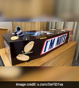 British Man Gets Buried In Snickers-Themed Coffin. It Was His Last ...