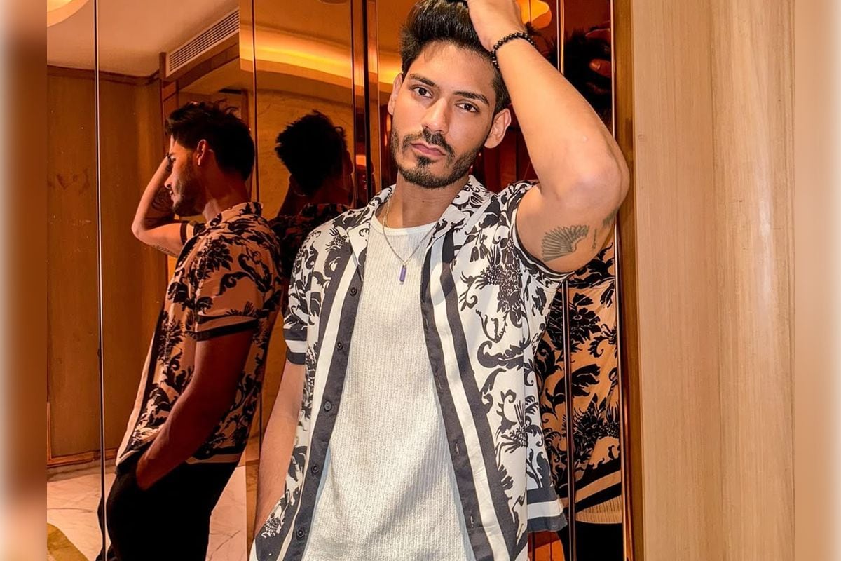 Digvijay Singh Rathee Visits Mahakaleshwar Temple In Ujjain; Shares Pics