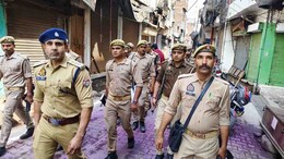 संभल हिंसा के एक केस में तत्कालीन ASP अनुज चौधरी समेत 15-20 पुलिसकर्मियों पर होगी FIR, कोर्ट का सख्त आदेश