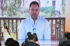 "20-Year-Old Government Like an Old Car": Tejashwi Yadav On Nitish Kumar "20-Year-Old Government Like an Old Car": Tejashwi Yadav On Nitish Kumar