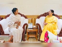 केंद्रीय मंत्री से मिलीं लक्ष्मी राजवाड़े, 'महतारी वंदन योजना' को लेकर कही बड़ी बात केंद्रीय मंत्री से मिलीं लक्ष्मी राजवाड़े, 'महतारी वंदन योजना' को लेकर कही बड़ी बात