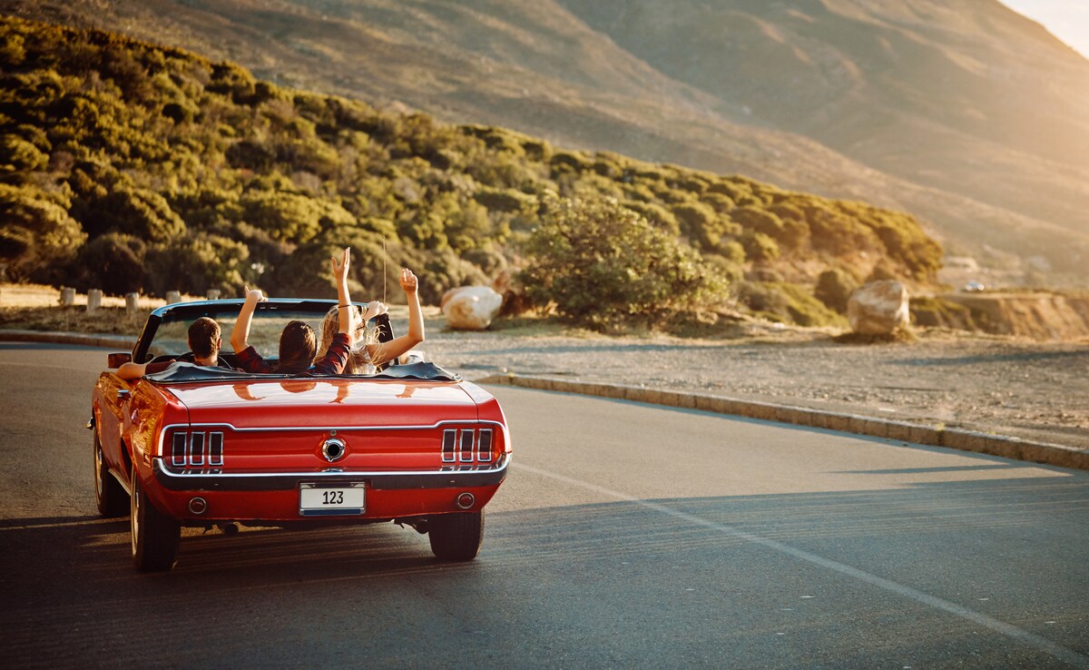 Няма нищо като да удряте отворения път с любимите си