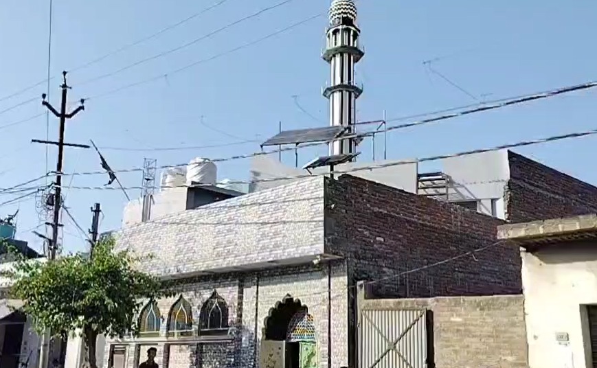 Supreme Court Orders Status Quo In UP's Sambhal Mosque Row