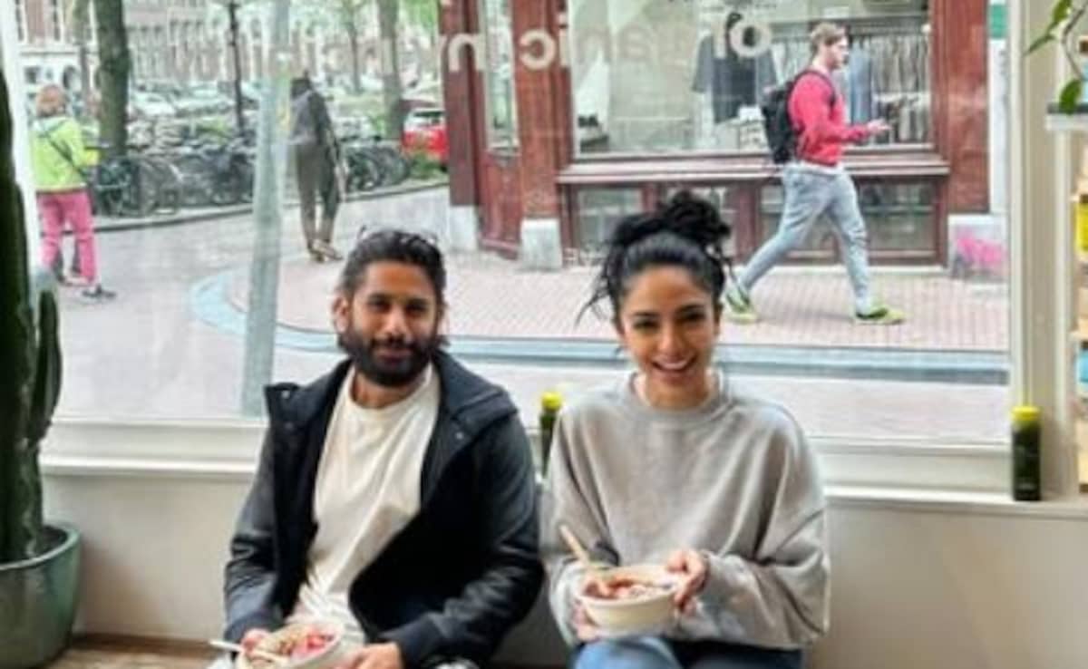 Sobhita Dhulipala, Naga Chaitanya’s Holiday Mood Summed Up. See Pic