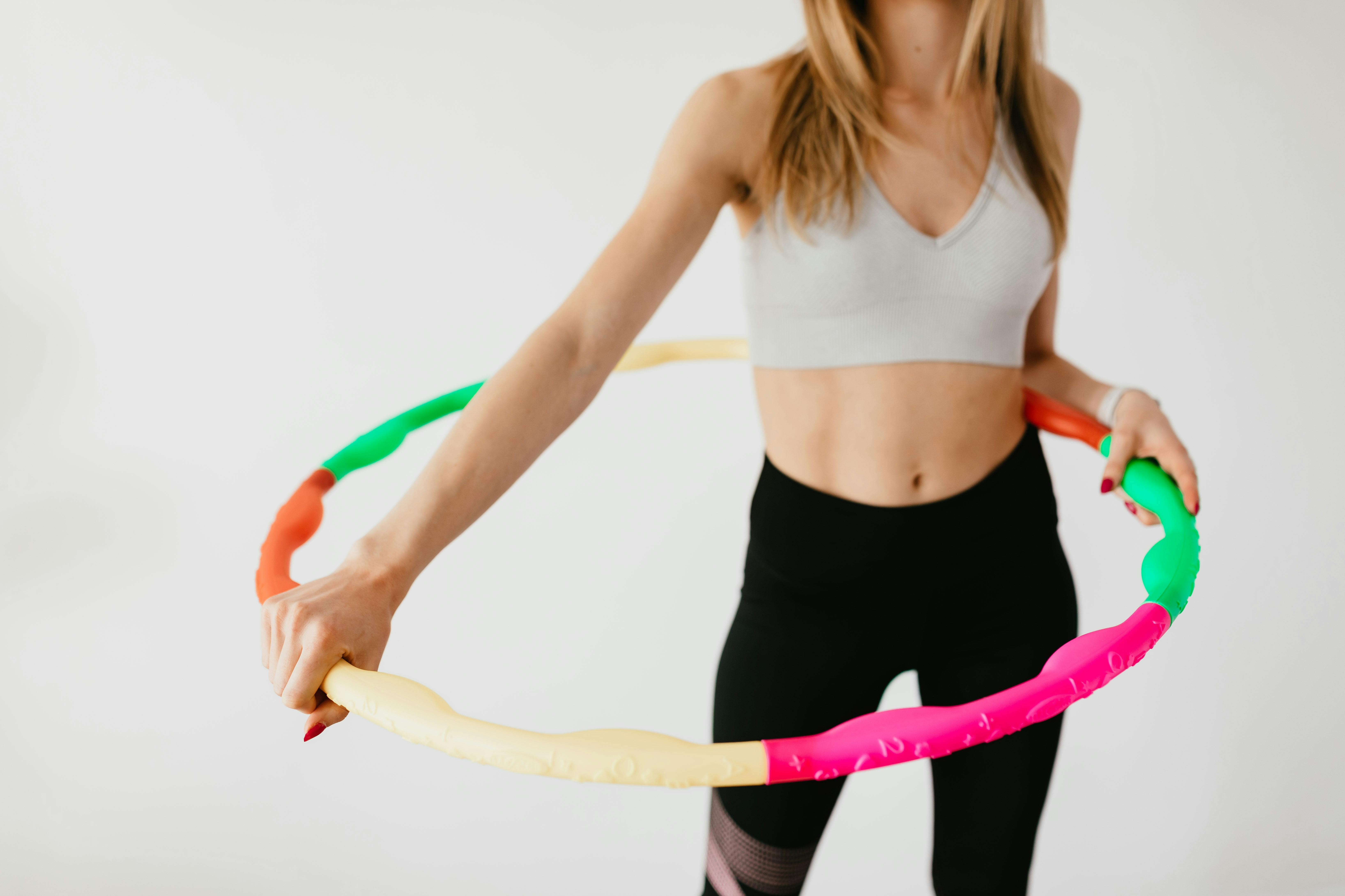 In the shared video, Pooja listed several benefits of hula hooping daily
