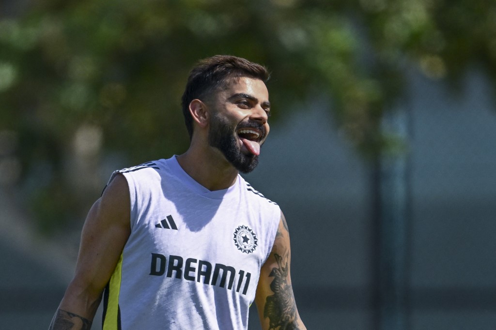 Virat Kohli On Verge On Surpassing Sachin Tendulkar To Claim World Record