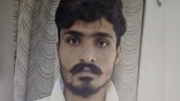Rajasthan:  ट्रेन में सो गए पुल&zwj;िसकर्मी, हथकड़ी से हाथ निकालकर सजायाफ्ता कैदी फरार; 5 पुल&zwj;िस वालों पर ग&zwj;िरी गाज