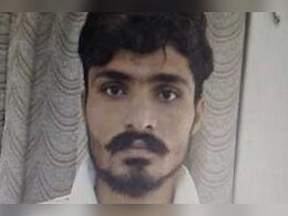 Rajasthan:  ट्रेन में सो गए पुलिसकर्मी, हथकड़ी से हाथ निकालकर सजायाफ्ता कैदी फरार; 5 पुलिस वालों पर गिरी गाज Rajasthan:  ट्रेन में सो गए पुलिसकर्मी, हथकड़ी से हाथ निकालकर सजायाफ्ता कैदी फरार; 5 पुलिस वालों पर गिरी गाज
