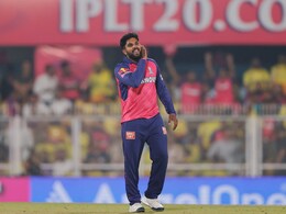 <i>Pushpa</i> Fever Grips IPL Yet Again As Wanindu Hasaranga's Wild Celebration vs CSK Goes Viral