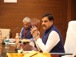 MP में बड़ा फेरबदल! कई मंत्रियों को नई जिम्मेदारी, तो कुछ के प्रभार में हुआ बदलाव, जानिए किसे क्या मिला? MP में बड़ा फेरबदल! कई मंत्रियों को नई जिम्मेदारी, तो कुछ के प्रभार में हुआ बदलाव, जानिए किसे क्या मिला?